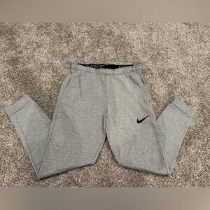 Men’s Nike Grey Jogger Sweatpants